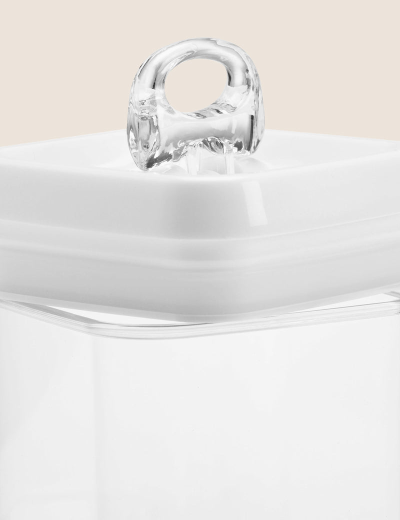 Square flip-tight food storage container 0.5L (British brand)