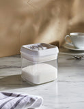Square flip-tight food storage container 0.5L (British brand)