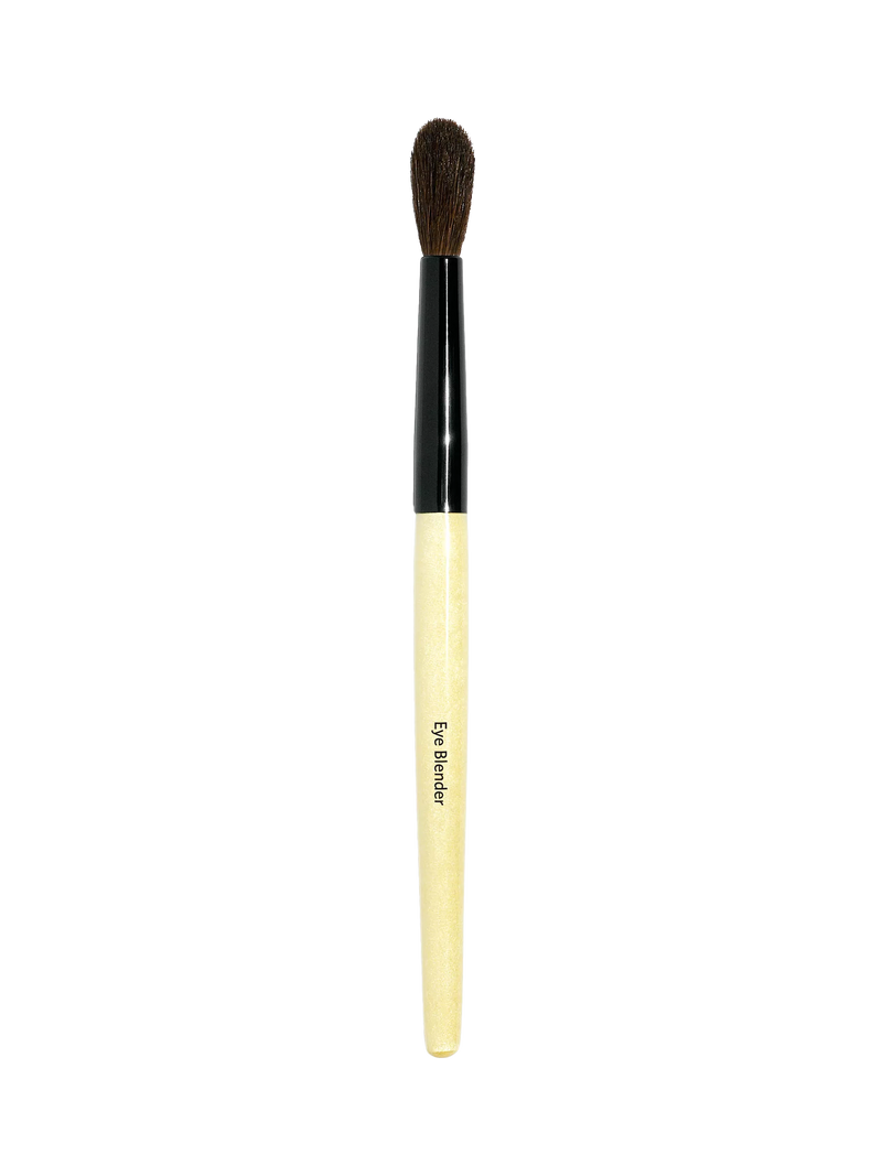 Bobbi Brown eye blender brush for eyeshadow, UK version
