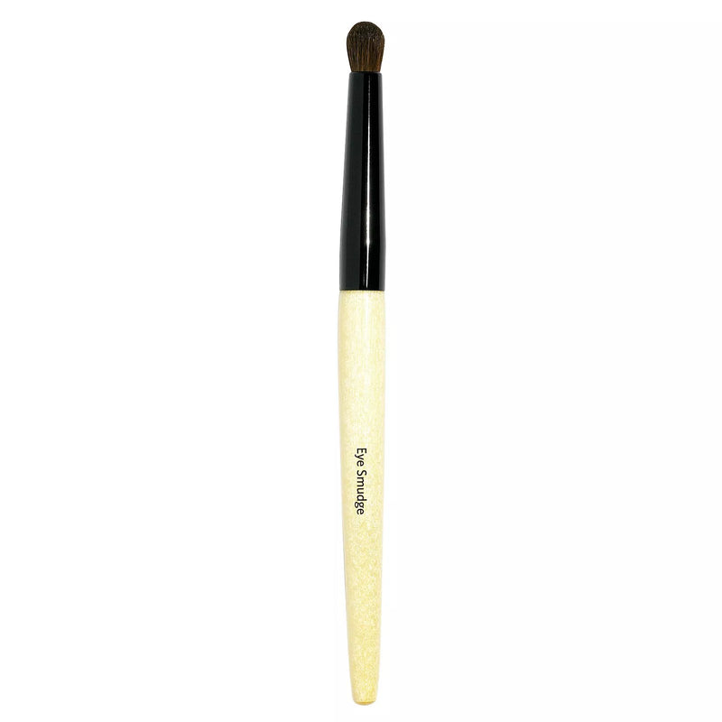 Bobbi Brown eye smudge brush - British product