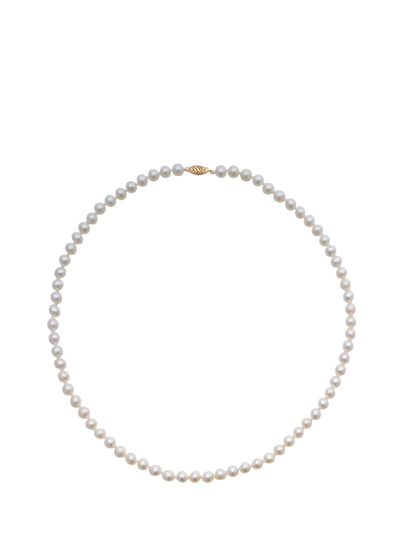 E.W Adams white pearl necklace 18 inch (British brand)