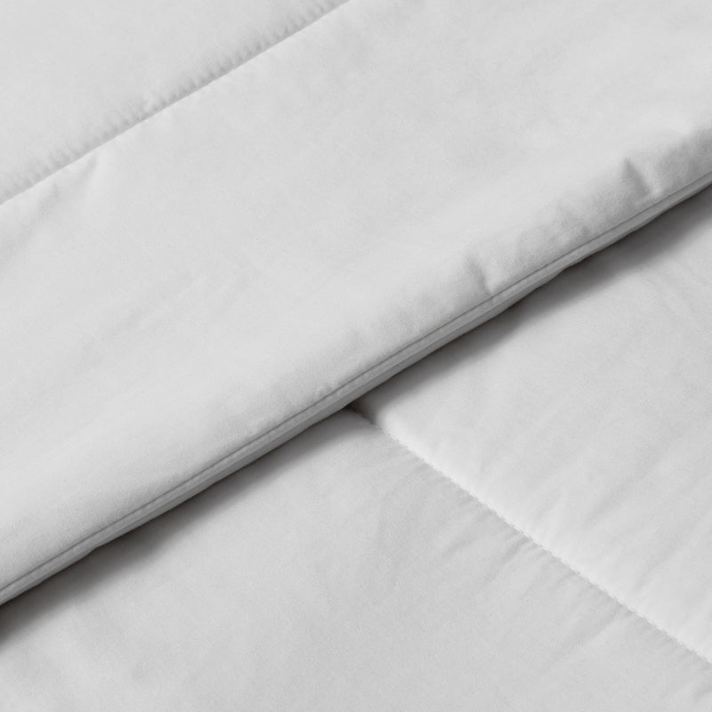 John Lewis silk duvet 3-4 tog single, imported from the UK