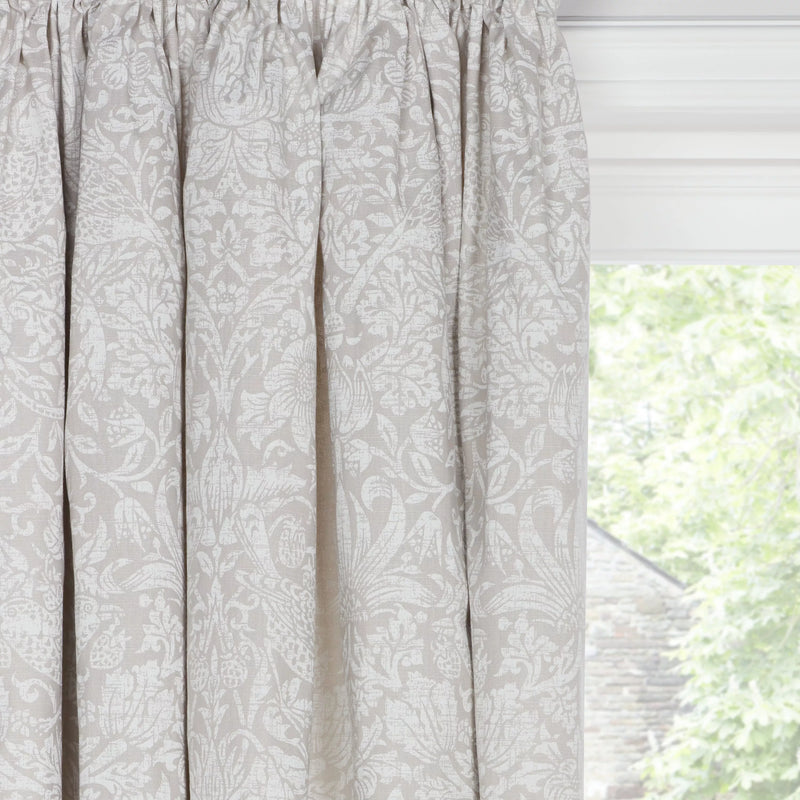 Morris & Co. Strawberry Thief natural curtains 167cm - British product