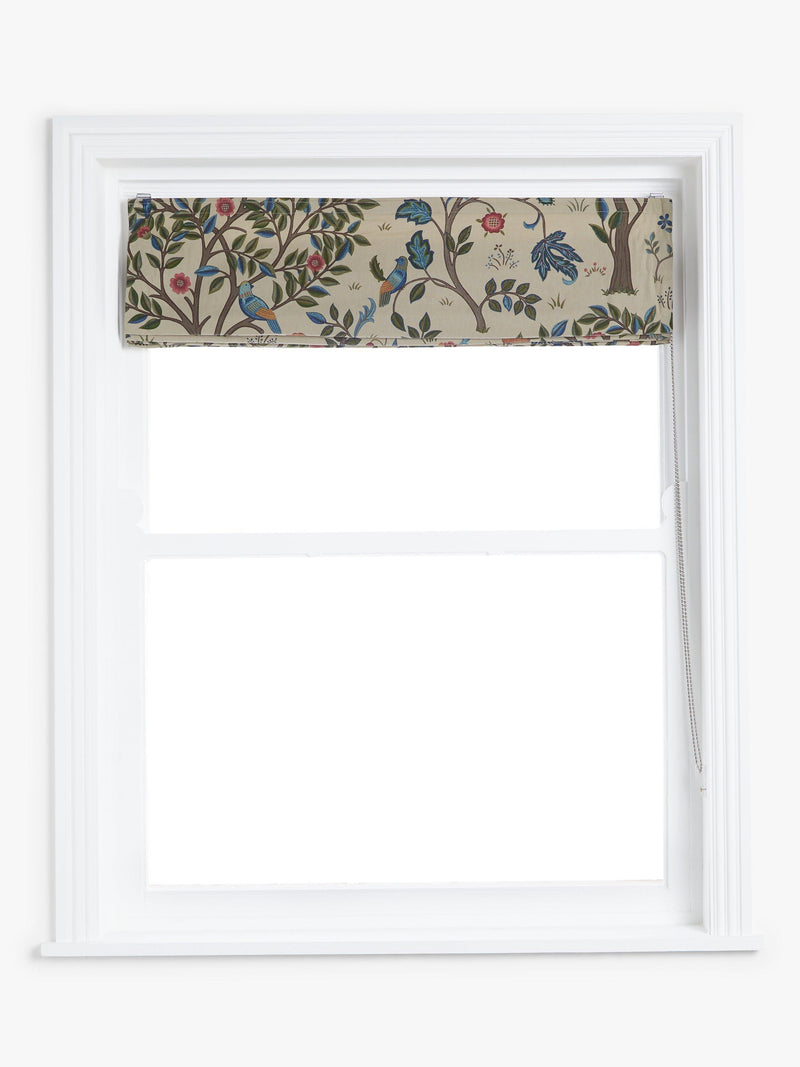 Morris & Co. Kelmscott Tree Roman blind 140cm drop, UK version
