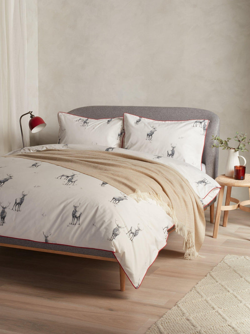John Lewis Stag Scene Duvet Cover King, UK version