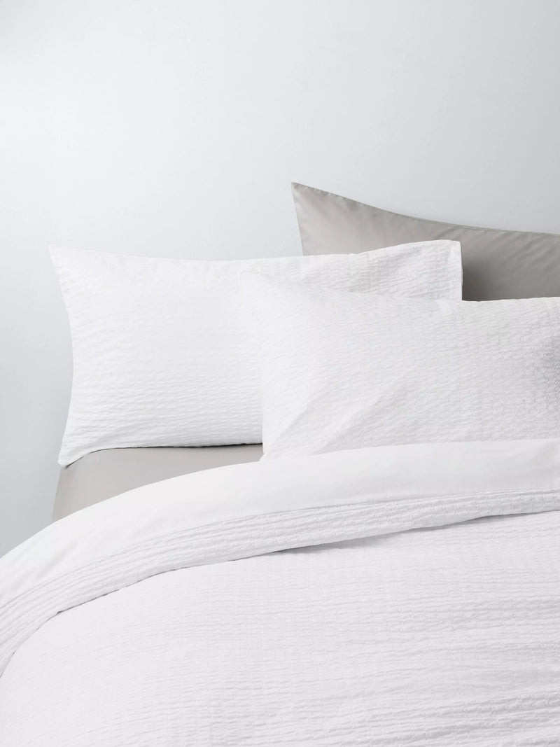 John Lewis ANYDAY stripe seersucker bedding set super king, UK version