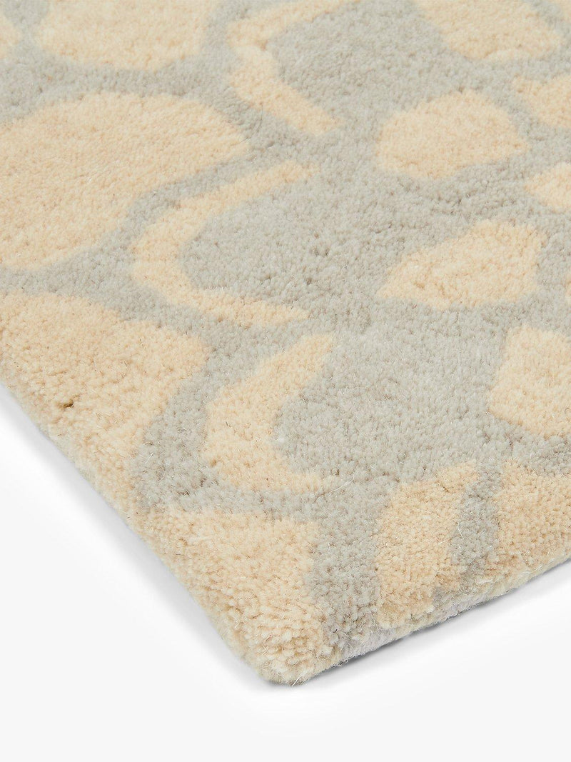 Florence Broadhurst Japanese floral rug 280x200cm, imported from the UK