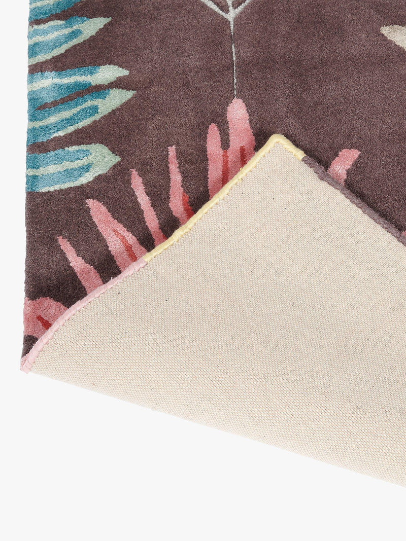 Harlequin Yusani rug cerise 200x140cm, imported from the UK