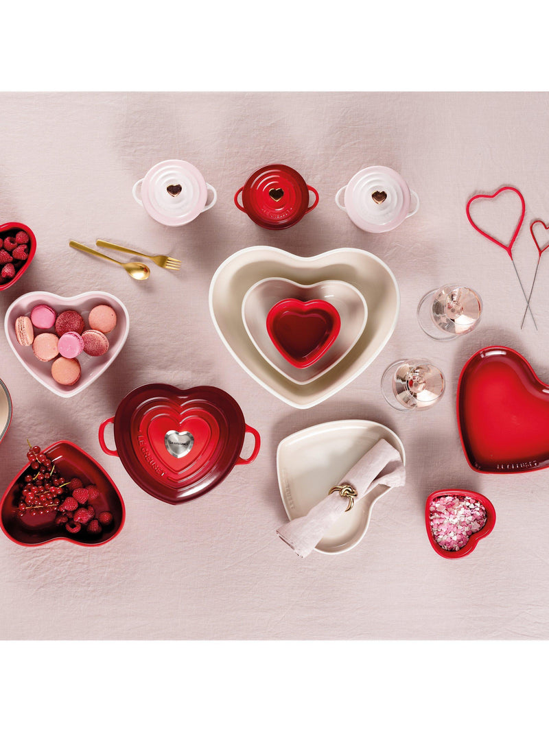 Le Creuset heart-shaped stoneware cereal bowl 20cm, UK version