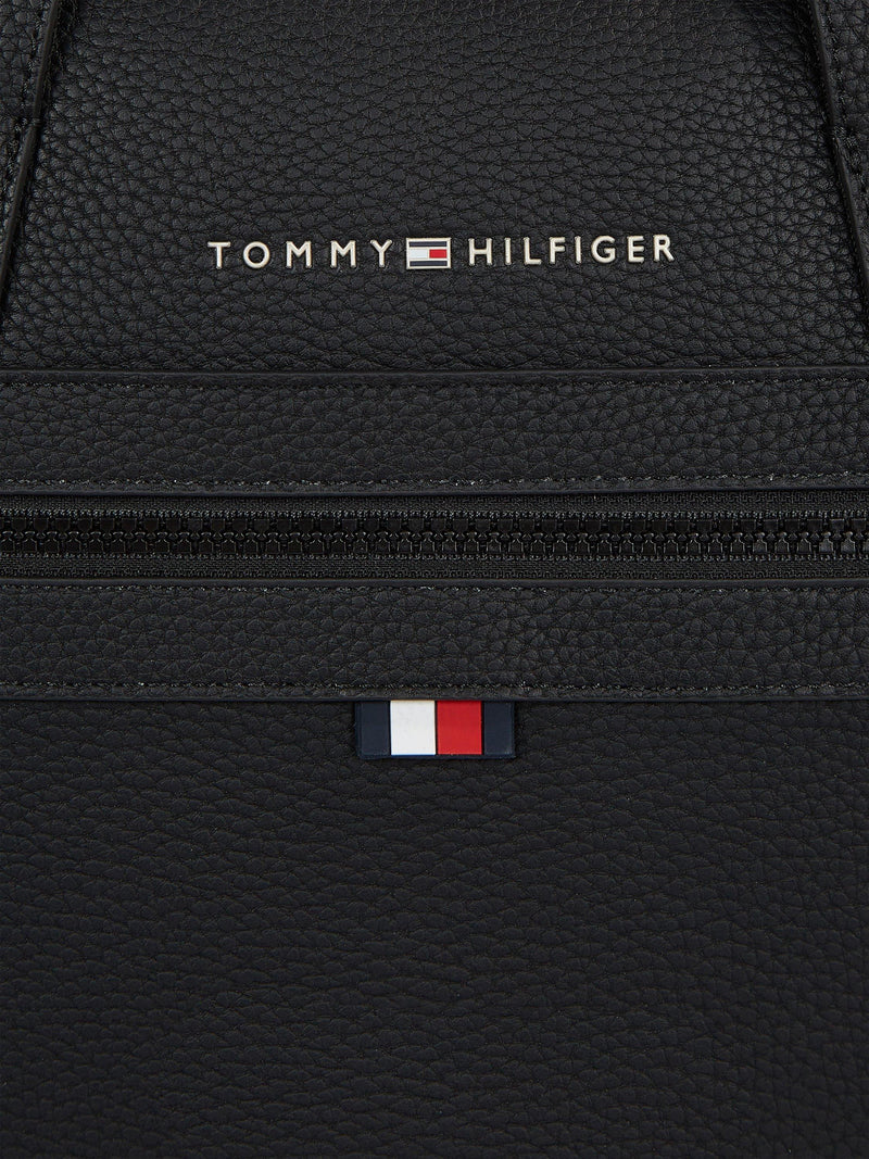 Tommy Hilfiger Essential Computer Bag black faux leather, imported from the UK
