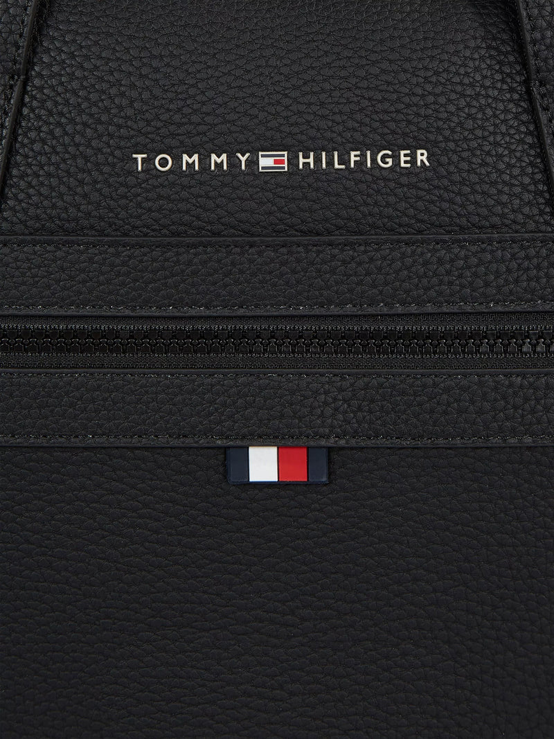 Tommy Hilfiger Essential Computer Bag black faux leather, imported from the UK