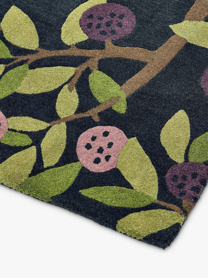 Sanderson Foraging Ullteppe Indigo 240x170cm UK-versjon