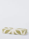 Mini Moderns hand towel floral pattern 50x90cm, imported from the UK