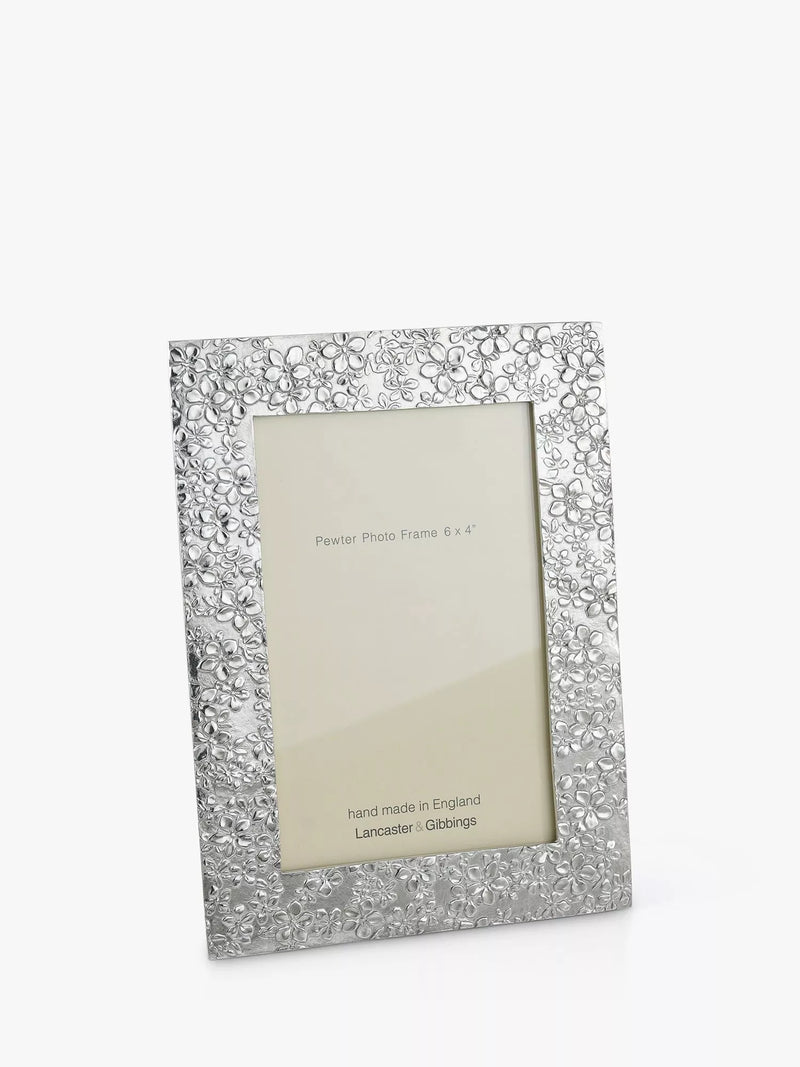 Lancaster and Gibbings Goodleigh floral photo frame in pewter, UK version