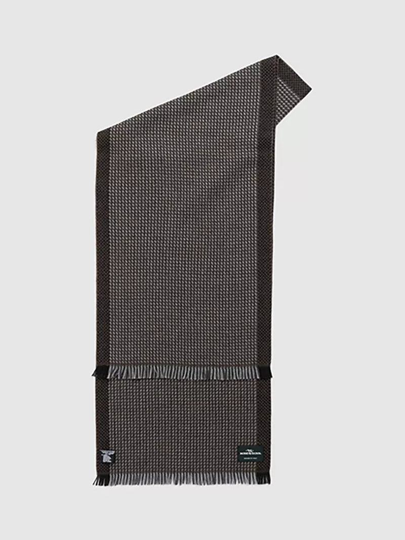 Rodd & Gunn Dunedin wool scarf, UK version