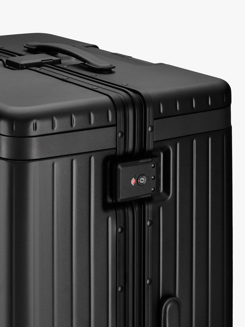 Carl Friedrik black 105L suitcase 79cm (British brand)