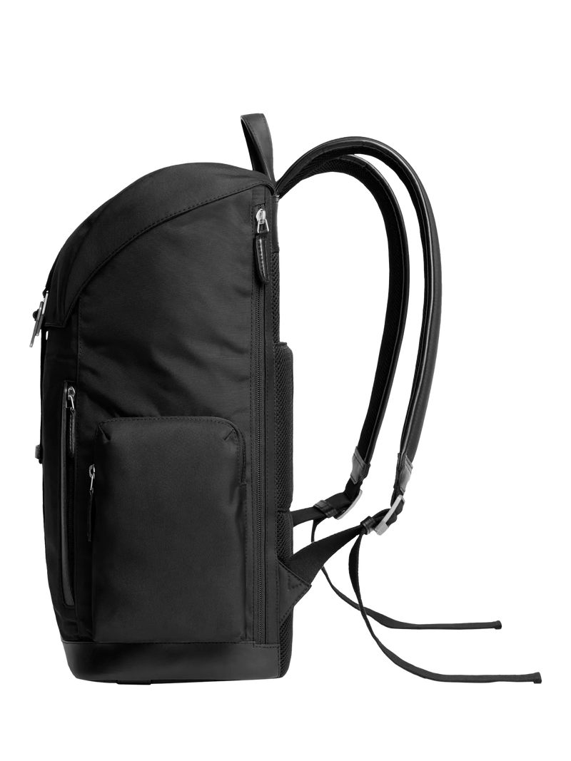 Carl Friedrik Traverse nylon backpack 27L (British brand)