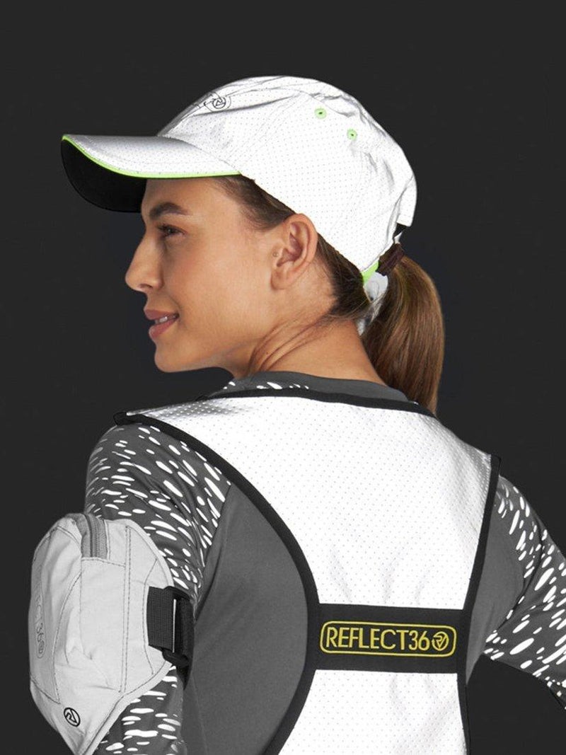 Proviz fully reflective running cap Silver (British brand)