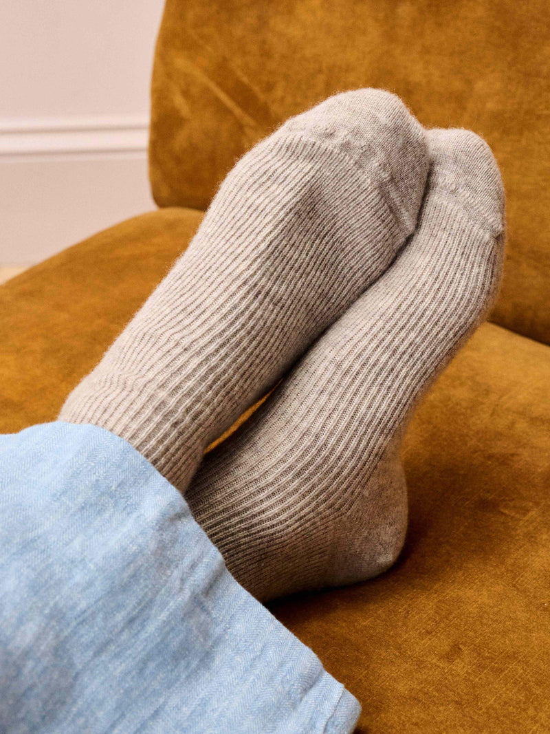 Brora plain cashmere ankle socks - British product