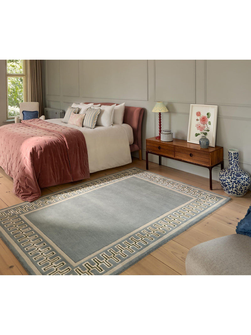 Sanderson Linnean pure wool rug in porcelain with geometric pattern - British product