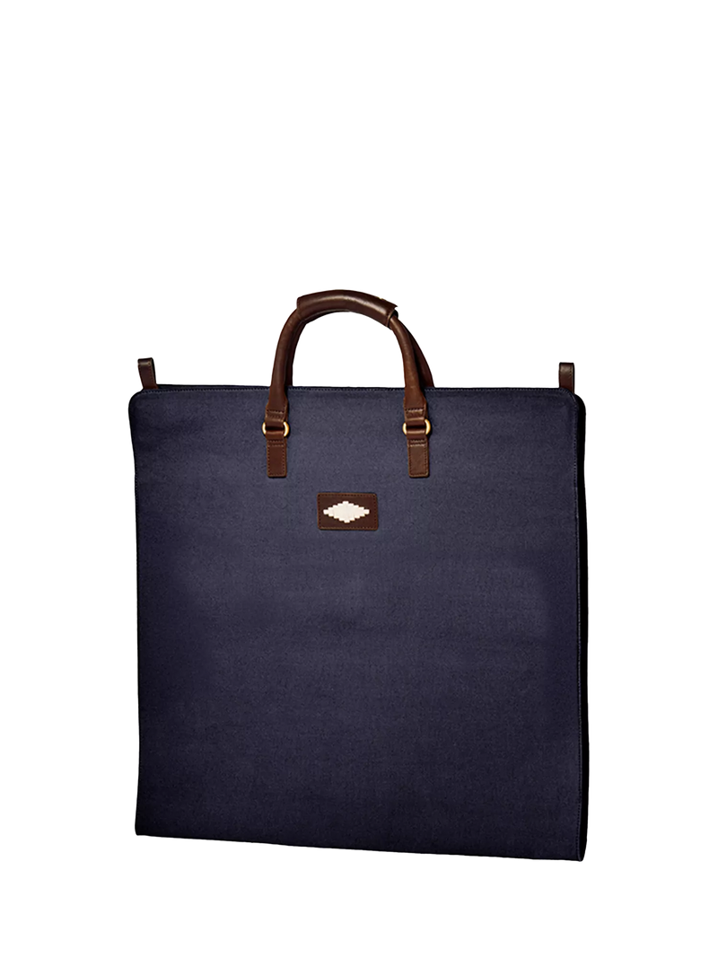 Pampeano Traje garment bag in canvas and leather, UK version