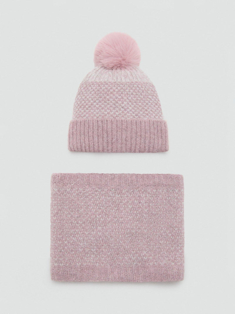 Mango Oslops knitted scarf in light pastel pink, imported from the UK