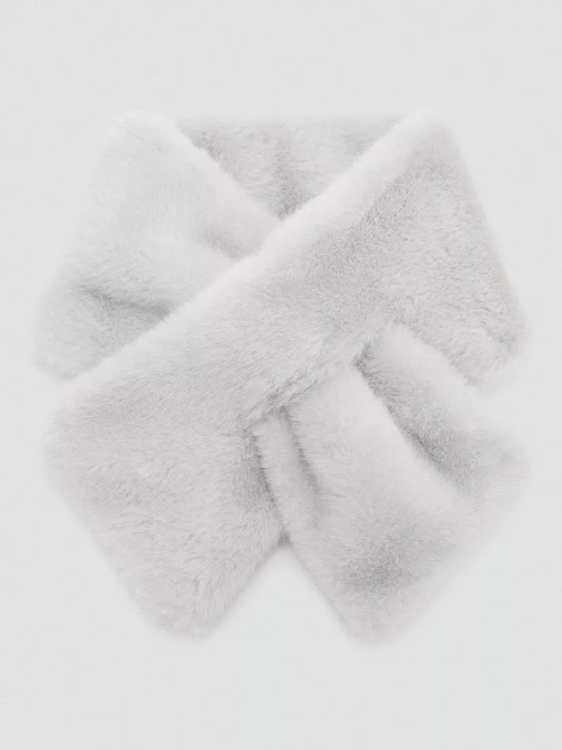 Mango kids fluffy scarf, UK version