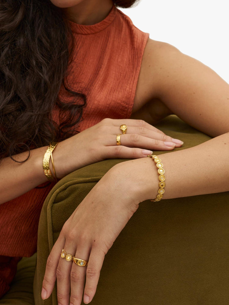 Ottoman Hands moon phase cuff gold, UK version