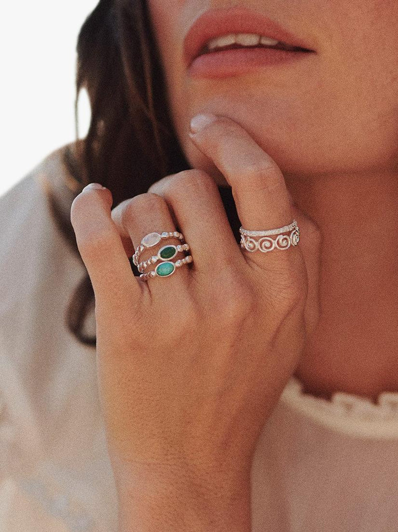 Daisy London aventurine ring in green and silver - British product