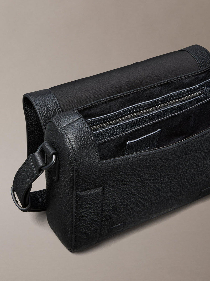 Calvin Klein leather flap messenger bag black, UK version