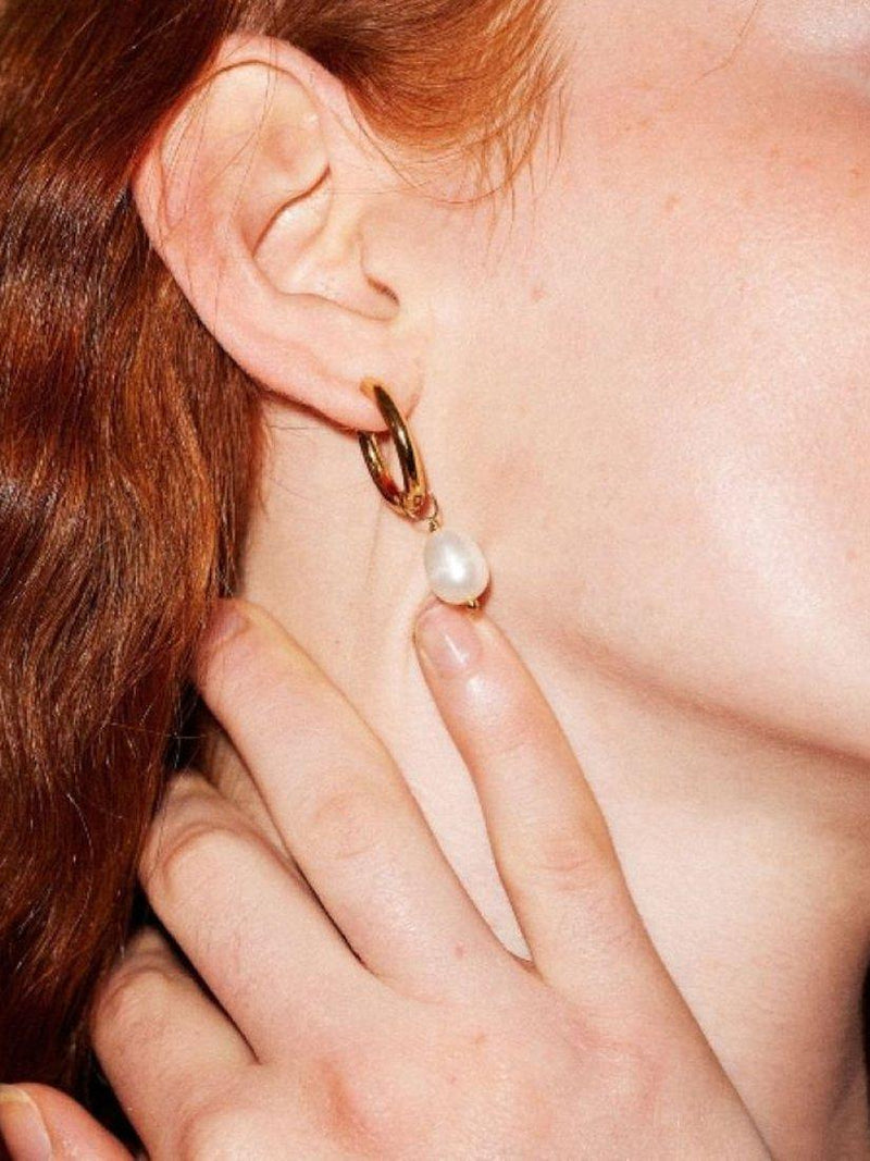 frkl. pearl stack hoop earrings in gold, UK version