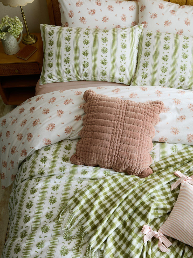Laura Ashley duvet cover set double floral stripe reversible, imported from the UK