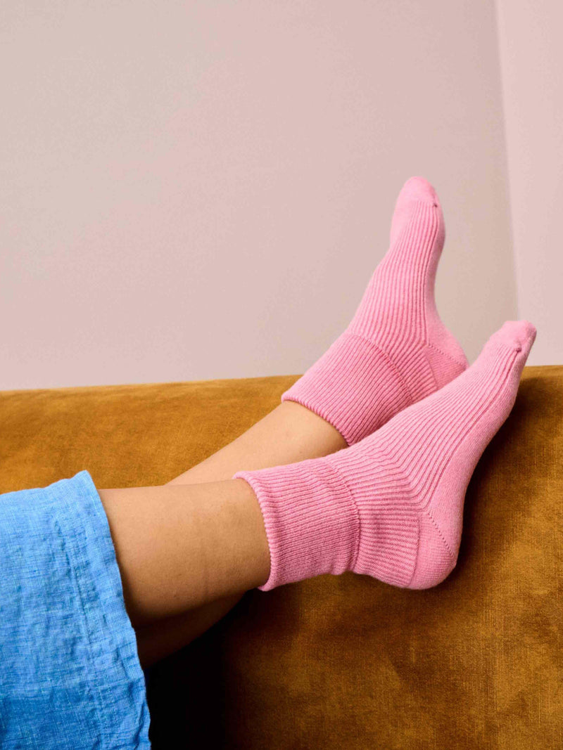 Brora ribbed cashmere socks in rose - British product