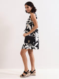 Phase Eight crossbody bag black 20cm - British brand