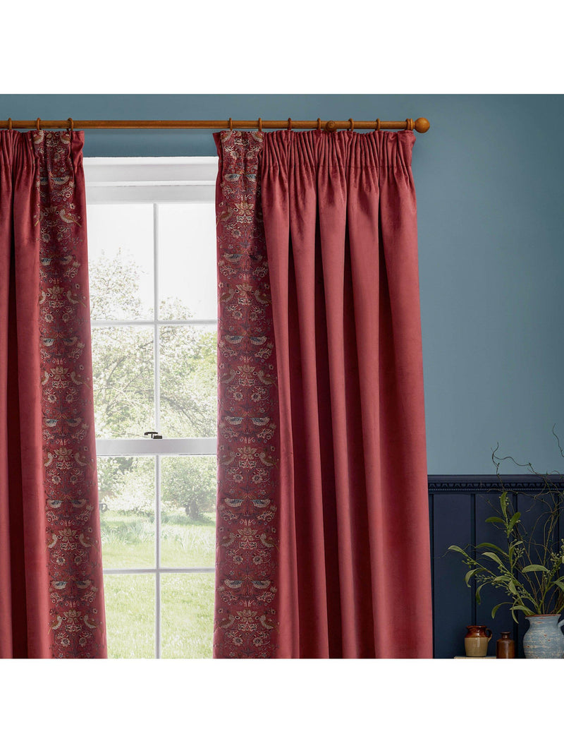 Morris & Co. Strawberry Thief curtain pair 117x137cm - British product