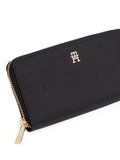 Tommy Hilfiger Popette large purse black, imported from the UK