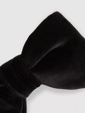 Reiss Hike Velvet Bow Tie Black, UK version