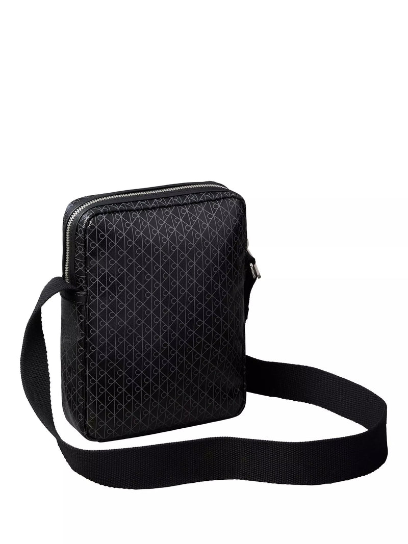 Calvin Klein shoulder bag in black (British brand)