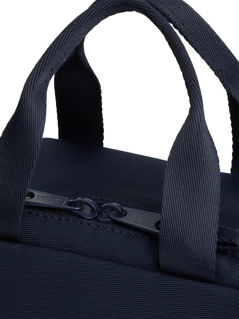 Tommy Hilfiger kids insulated lunch bag navy blue, UK version