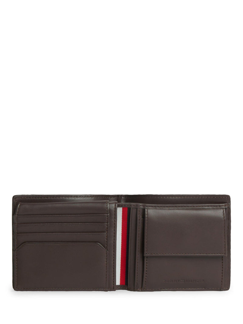Tommy Hilfiger brown leather bifold wallet with pebble grain finish - British product