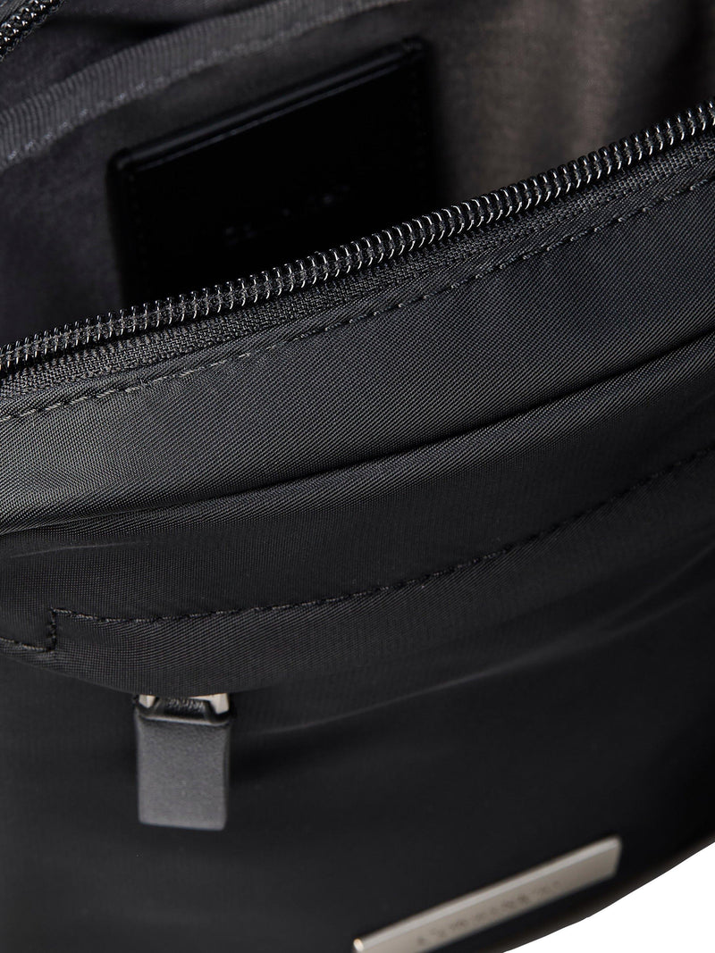 Calvin Klein reporter bag black nylon, imported from the UK