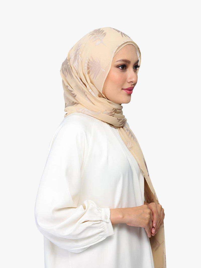 Bokitta Nakheel palm print shawl set in gold, imported from the UK