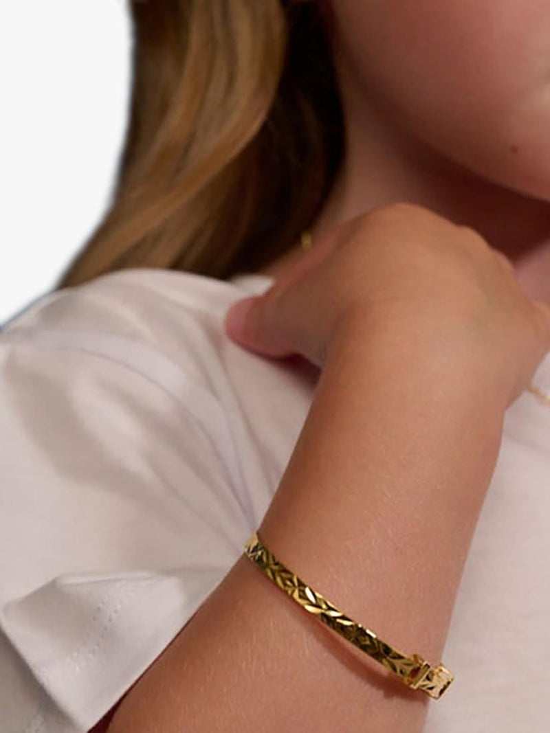 Little Star Inaya gold baby bangle 5cm (British brand)