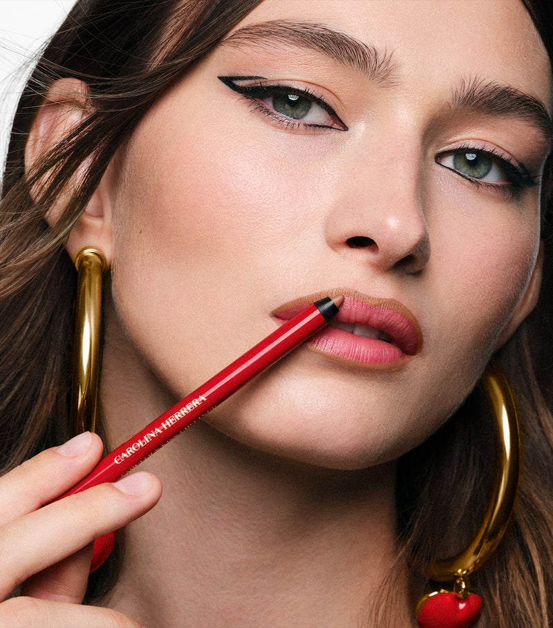 Carolina Herrera Fabulous Kiss lip liner - British product