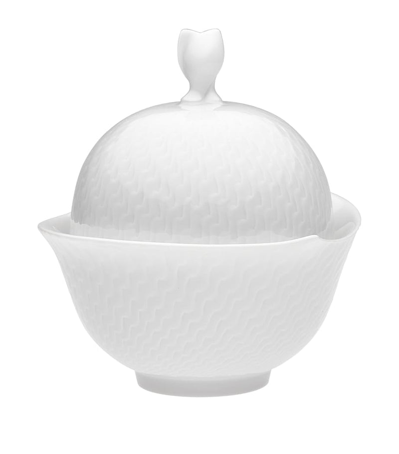 Meissen porcelain sugar bowl with lid Waves Relief (British brand)