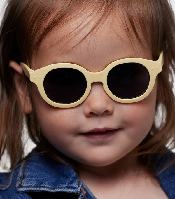 Round Sunglasses for Children 9-36 Months with UV Protection and Silicone Strap