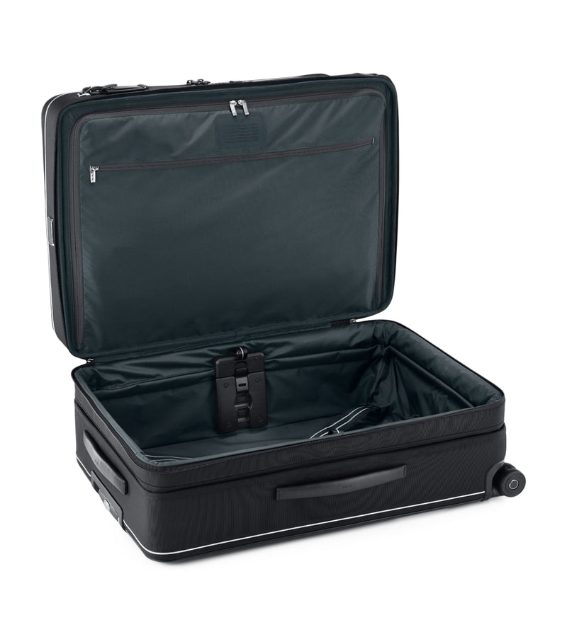 Tumi Arrivé Check-In Suitcase 73.5cm - British product