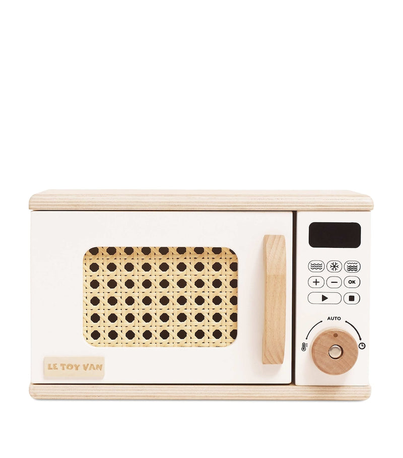 Le Toy Van wooden microwave toy with rotating plate - British product