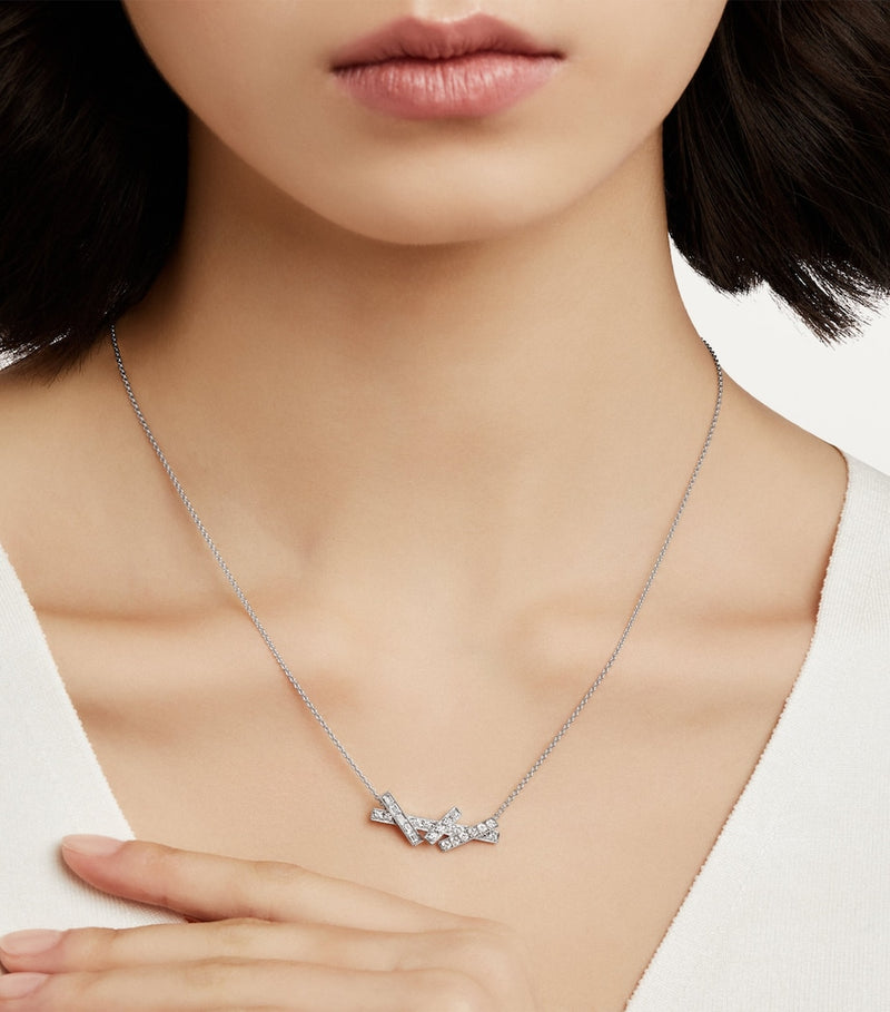 Graff Threads white gold diamond necklace 46cm, imported from the UK