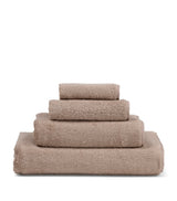 Harrods Frette Unito Cotton Bath Towel (60cm x 110cm)- Buy online at McGrocer